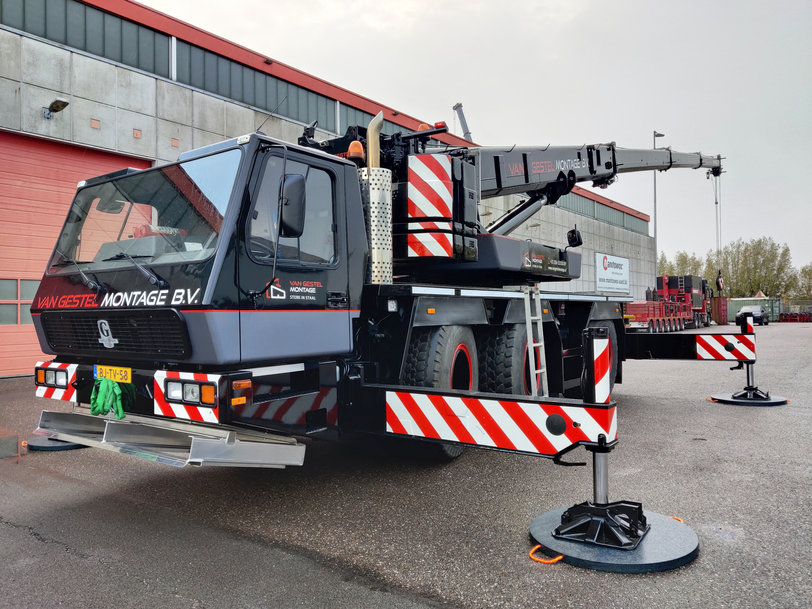 Encore Revives Grove GMK3050 for Dutch Steel Erector, Ensuring Operator Safety and Company Success 